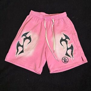 Hellstar pink graphic shorts